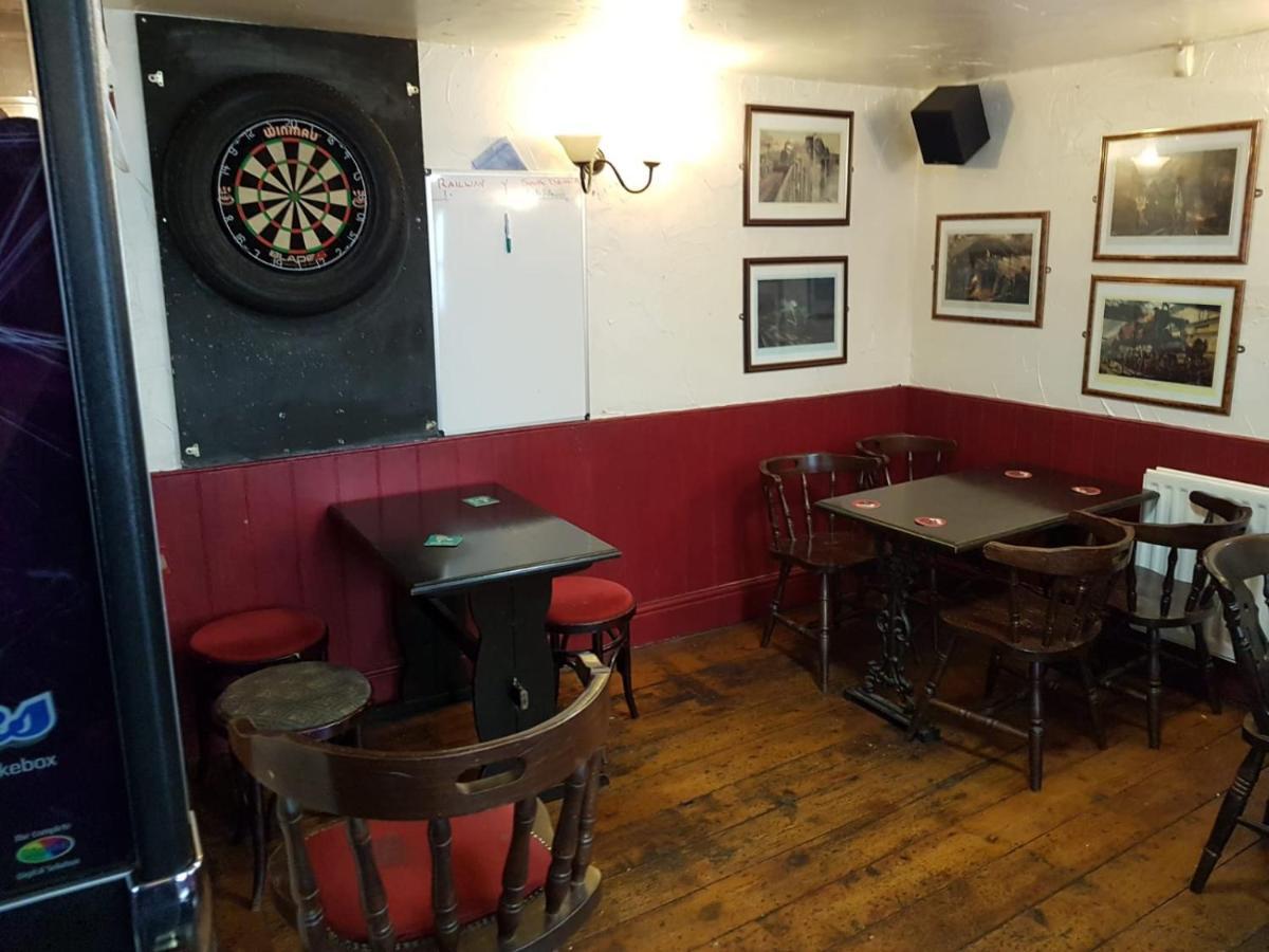 The Railway Inn Dawlish Exterior foto