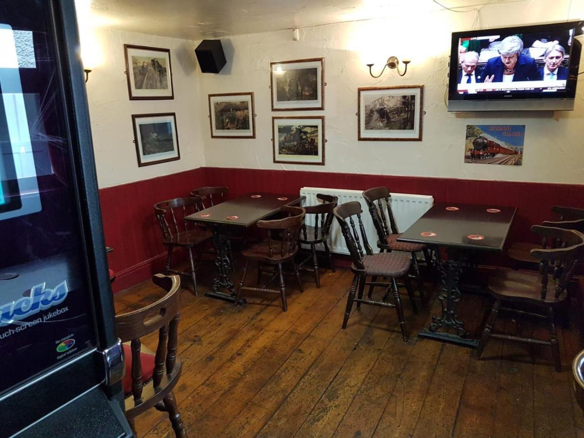 The Railway Inn Dawlish Exterior foto